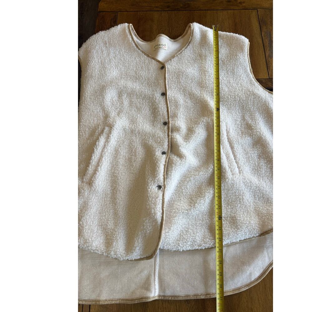 Free People Cuddle Up Sherpa Poncho Vest XL LG Ivory Oversized OB2134611 - Picture 7 of 12
